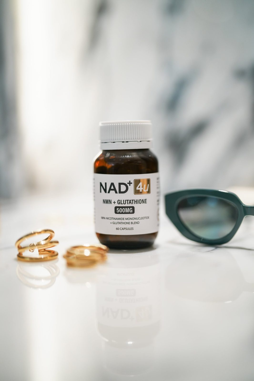 NMN + Glutathione mbi mermer